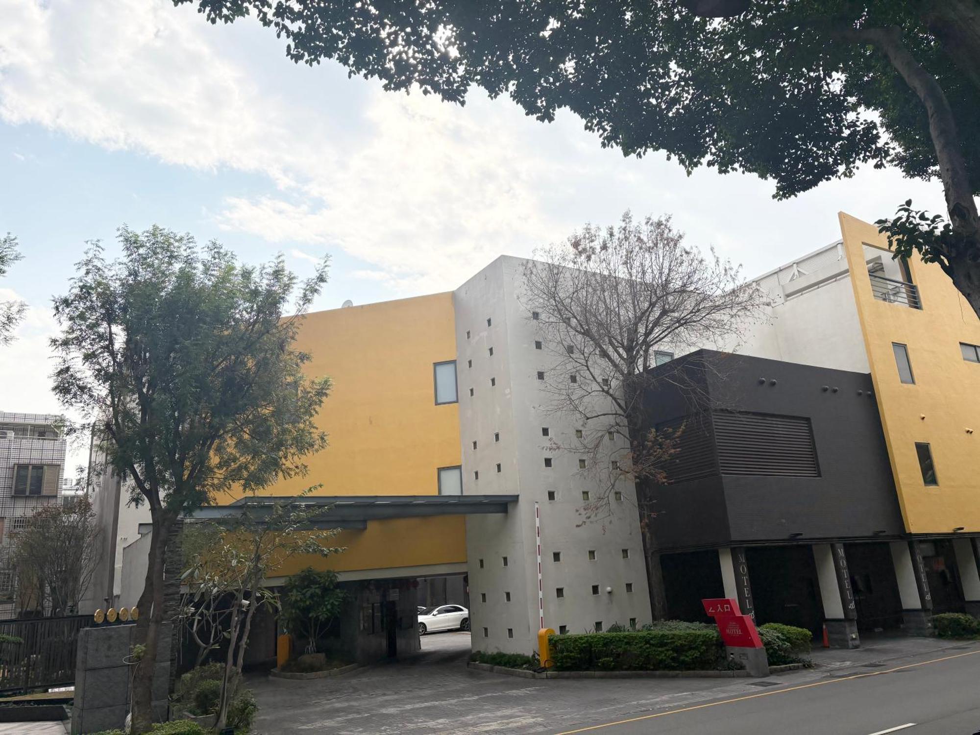 Xiadu Motel Taichung Eksteriør billede